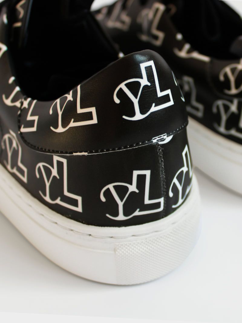 YL LOVE BLACK SNEAKERS